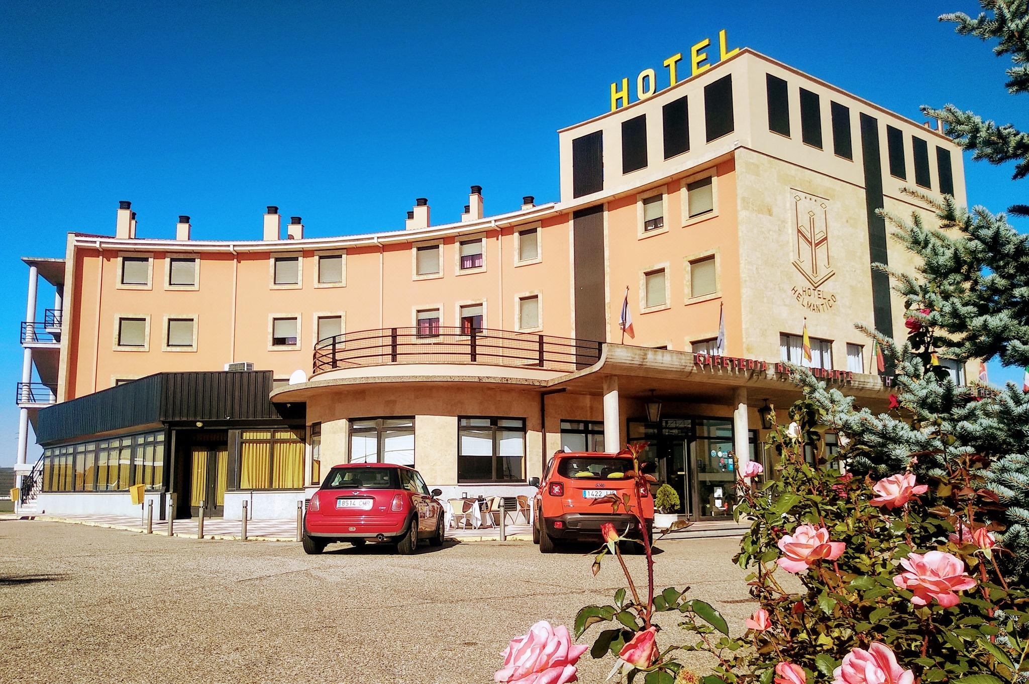 Hotel Helmantico Villares de la Reina Exterior photo